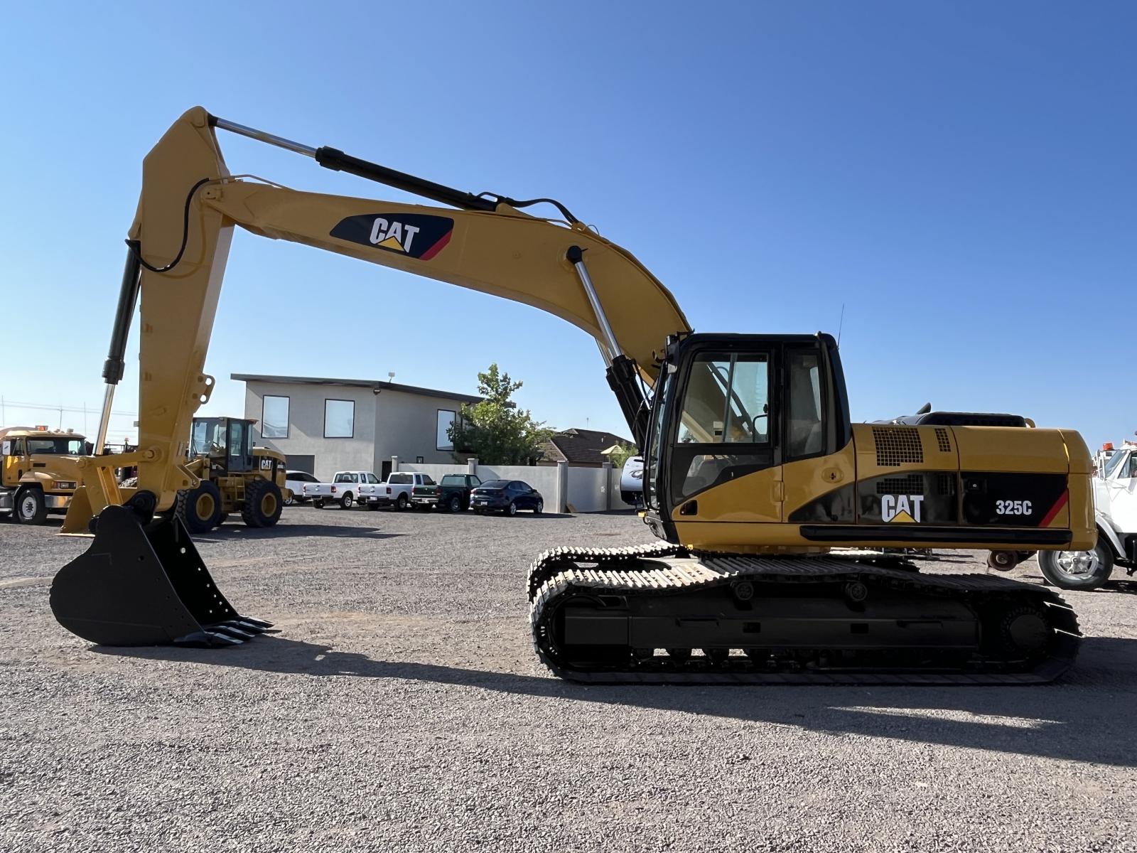 ./imagenes/INVOICE/2019/17349/EXCAVATOR CATERPILLAR 325CL (15).JPG